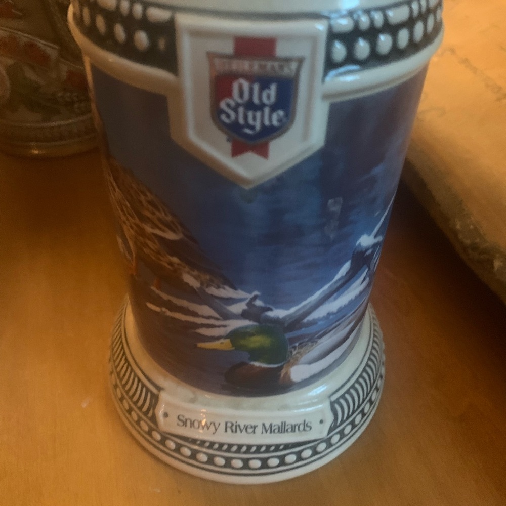 Snowy River Mallards 1994 Old Style Stein numbered 11327.